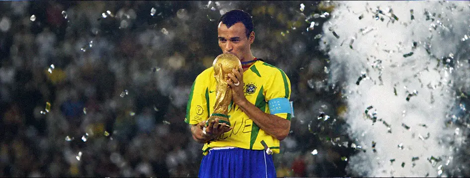 Cafu em copas!