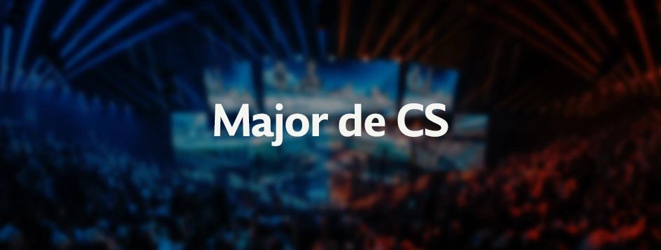Uma multidão assiste a um evento de eSports, com as palavras Major de CS em destaque no centro da imagem.