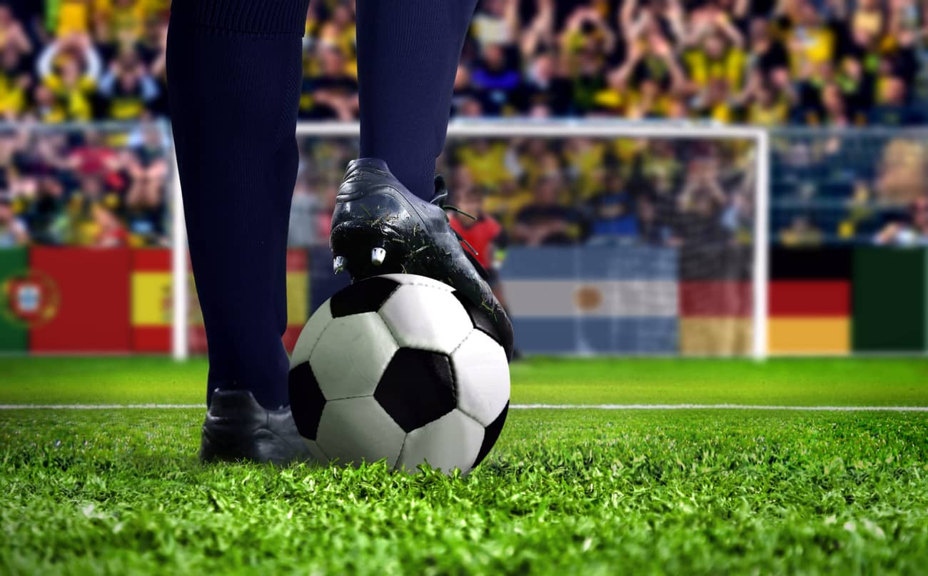 Confira jogadores famosos sem clubes atualmente